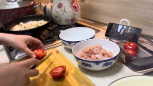 Спагетти с грибами на сливках: Быстрый и вкусный рецеп