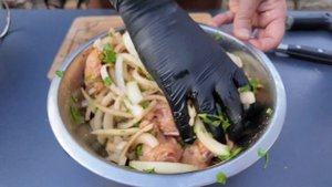 Шашлык из курицы - лучше традиционного