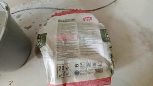 Как сделать ровный порог кварцвинила и плитки в ванной и санузле.