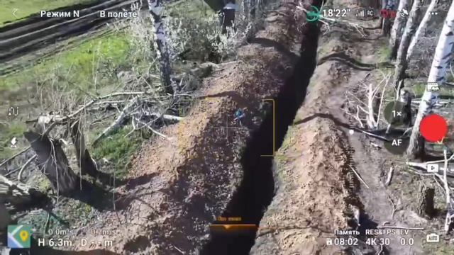 ‼️🇷🇺Такого вы ещё не видели:Mavic спас наших бойцов, перерезав оптоволоконный кабель FPV-дрона ВСУ