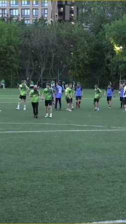 🤯Футбол очень контактный вид спорта.Слабонервным не смотреть🤯 #shorts