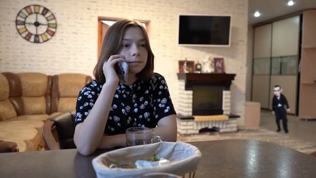 ВОЗВРАЩЕНИЕ БИЛЛИ ЧРЕВОВЕЩАТЕЛЯ