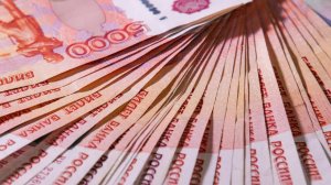Трое мужчин украли у курьера чемодан со 127 млн в Москве: что известно
