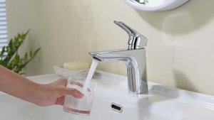 Смеситель для раковины с гигиеническим ручным душем AQ