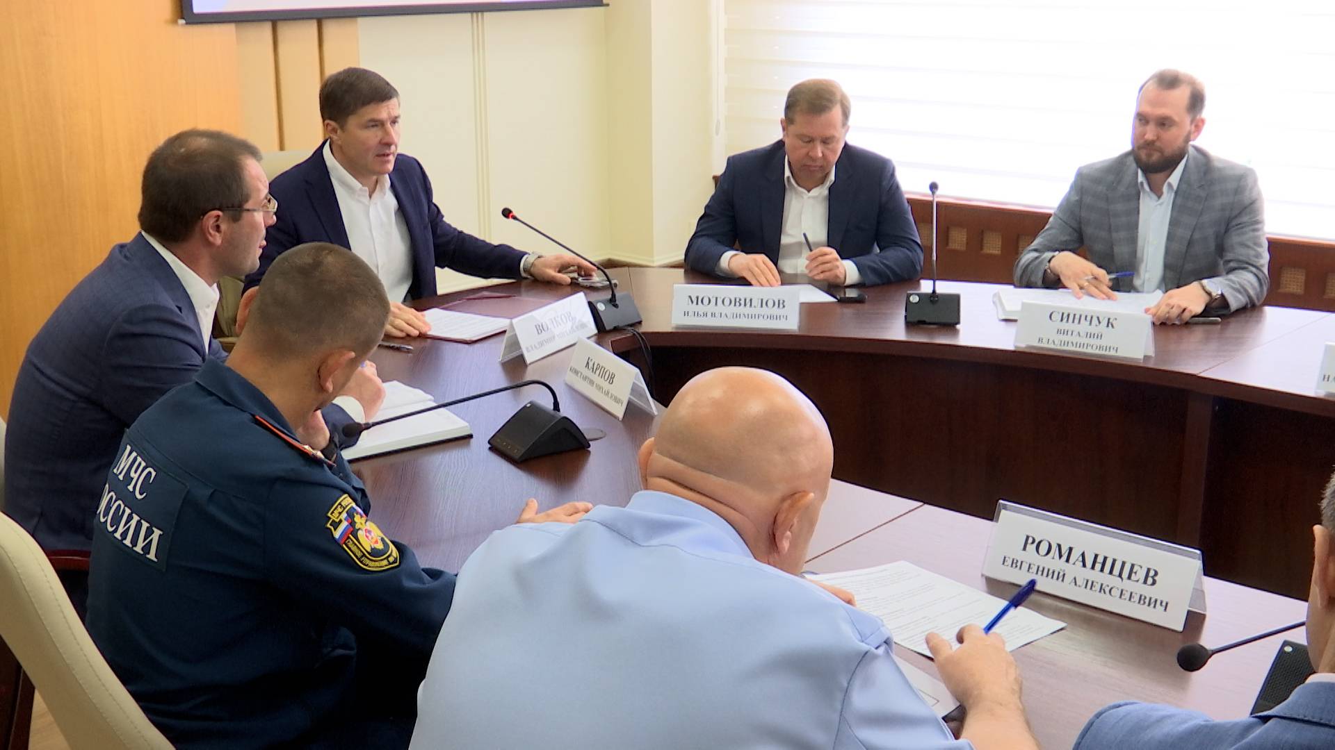 Еженедельное оперативное совещание в администрации