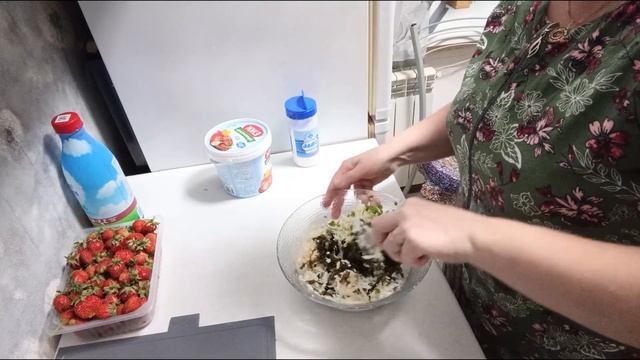 Салат с морской капустой..🥗и молочный коктейль с клуб смотреть онлайн
