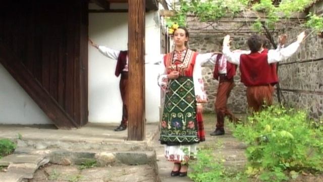 "Сестра брата кани на вечера" - Лилия Стефанова/"Sestra brata смотреть онлайн