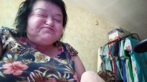 28-05-2025 проснулась ем помидор