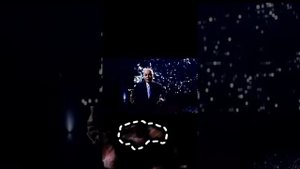 Мать орет на ребёнка.