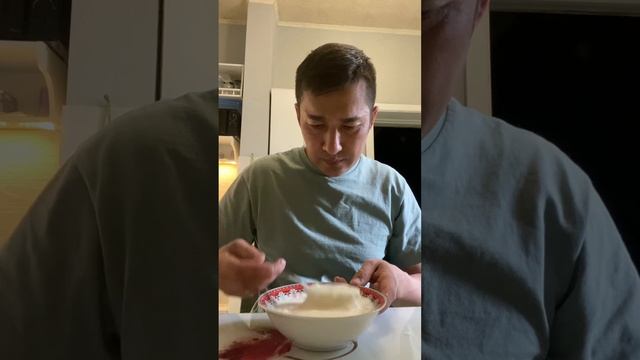 Айран по рецепту, который я подсмотрел в детстве у баб? смотреть онлайн