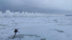 Взрыв льда Томь