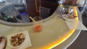 Бизнес-класс Emirates A380 в 2024 году!