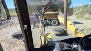 Экскаватор погрузчик New Holland в90