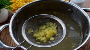 Быстрый куриный суп с кукурузой и имбирем