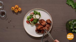 Шашлык с салатом из молодых овощей от Марии Суровой. Доброе утро. Фрагмент выпуска от 28.05.2025