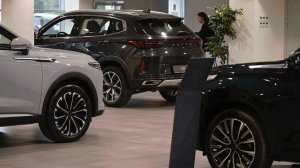 Названы самые популярные авто в Москве и Санкт-Петербурге