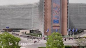 Евросоюз угрожает лишить Венгрию права вето за запрет гей-парадов и позицию по России