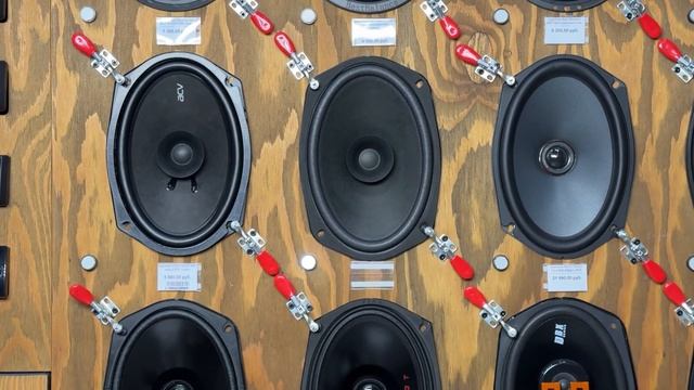 Сравнение Pride Easy 69FR с Machete MLH-69, УРАЛ АС-М69 МОЛОТ, ACV PD-691 смотреть онлайн