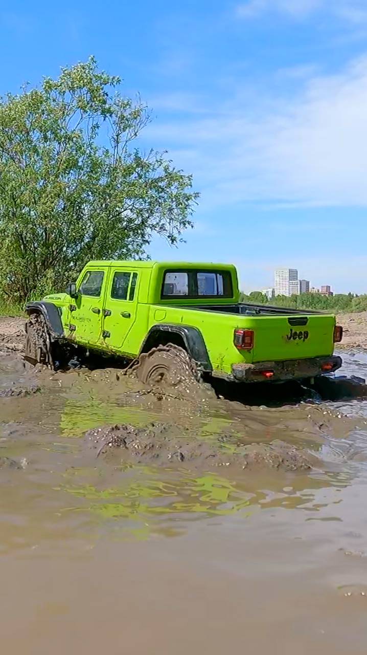 Экстремальное Бездорожье Песок и Грязь! смотреть онлайн