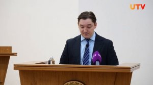 Ремонт дорог, строительство детских садов и дефицит в?