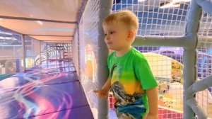 ДИАНА И РОМА - Диана учится быть хорошей сестрой и другие веселые истории для детей