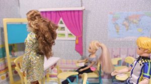 Ганс будет учиться в школе всю жизнь?! Сериал Мама Барби