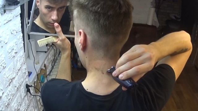 Как подстричь самого себя в домашних условиях?Стрижка