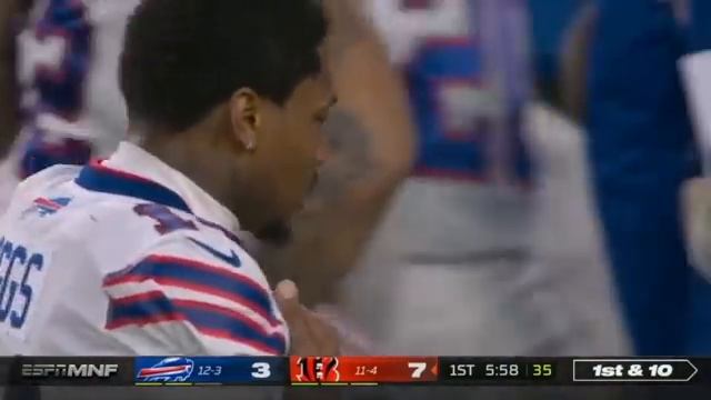 Damar Hamlin goes into CARDIAC ARREST full sequence