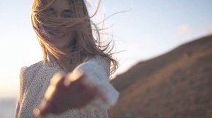 Ислам Мальсуйгенов, Зульфия Чотчаева - Убегая