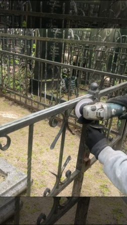 Подготовка ограды к покраске