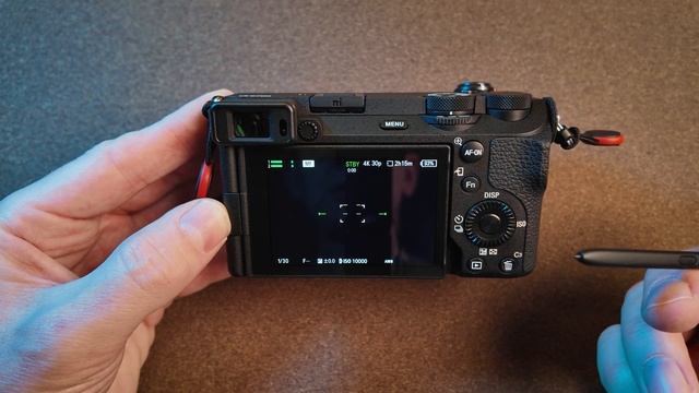 Sony A6700 - что компания SONY, испортила в этой камере?! смотреть онлайн