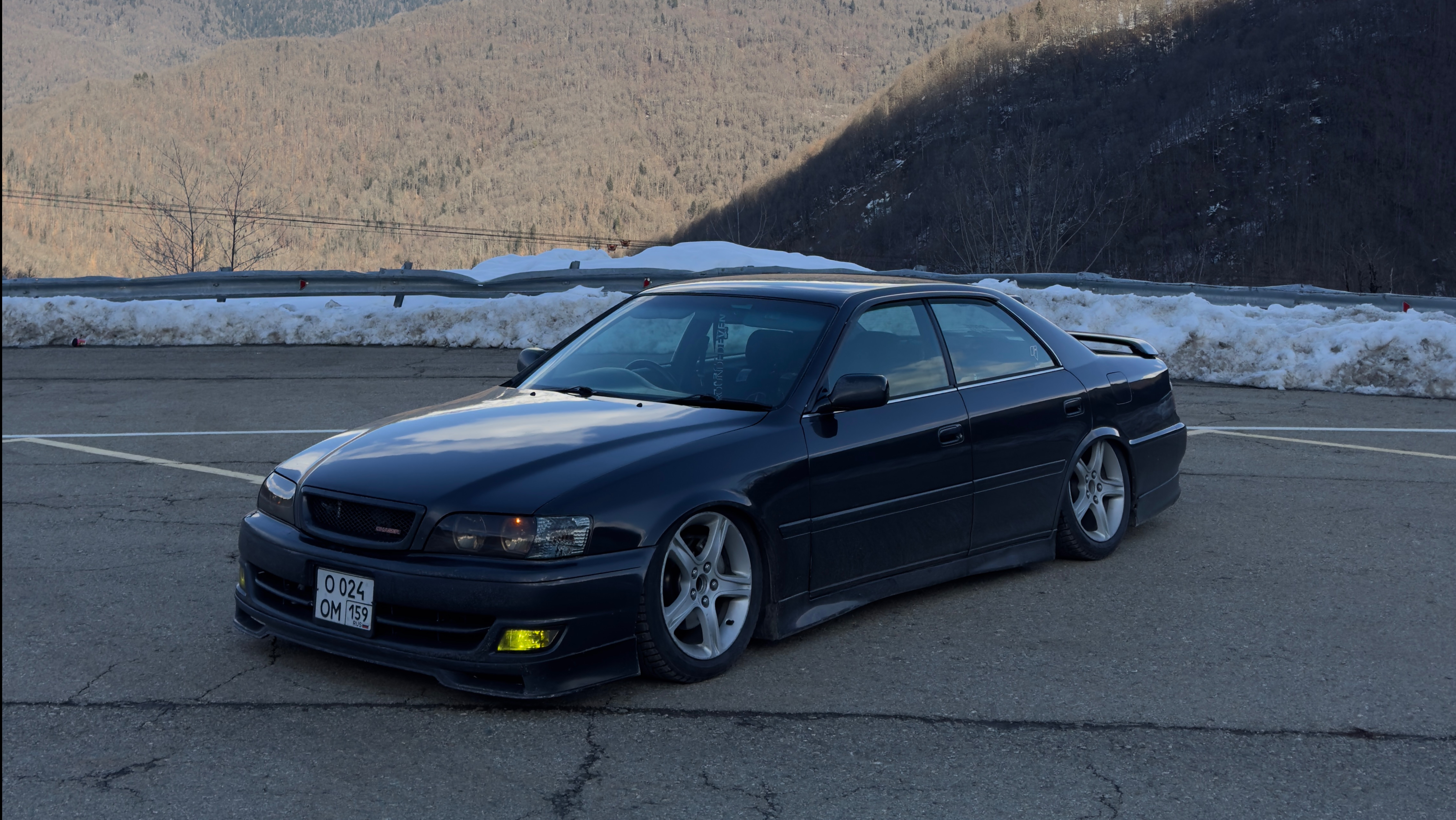 TOYOTA CHASER JZX 100/ПОВОРОТНИКИ CLEAR WORLD/TRD РЕШЕТКА