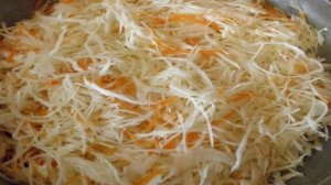 Тушенная капуста с шампиньонами