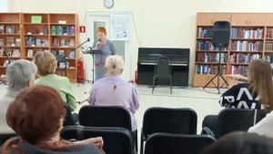 Ах мой сынок на какой из чужих дорог...