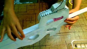 Пистолет-пулемёт FN P90 из бумаги и картона - 1 часть