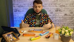 СНИКЕРСЫ И НАТСЫ миндаль / фундук и фисташка / пломбир ?