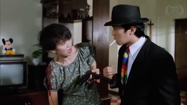 Смешной момент из фильма " Из Китая с любовью" / " Gwok chaan Ling Ling Chat " смотреть онлайн