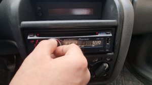 Pioneer deh-4000ub запомнить частоту (remember frequency )