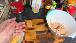 Рецепт вкуснейших котлет из свинины и куриного фарша!