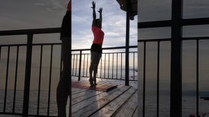 Утренняя зарядка за 1 минуту! #зарядка #утренняязарядк?