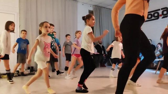 Открытый урок по современной хореографии для детей 6-12 смотреть онлайн