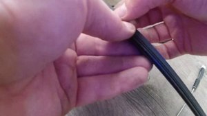 Замена резинки стеклоочистителя