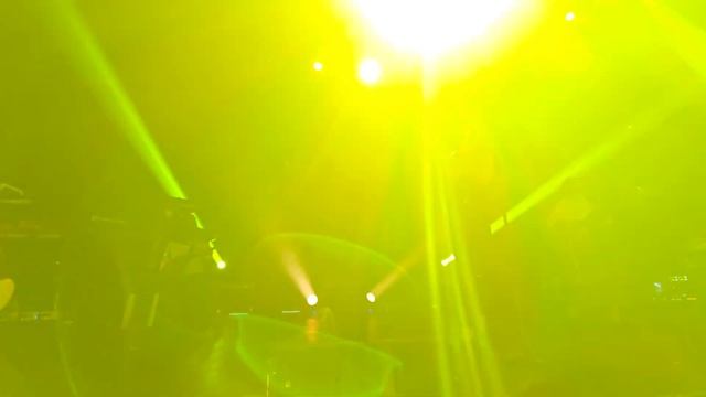 Молчат Дома (Molchat Doma) - Судно (Рижий)(Sudno (Boris Ryzhy) (Live @ The Roun смотреть онлайн