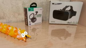 Vr очки  и наушники для Сергея (распаковка)