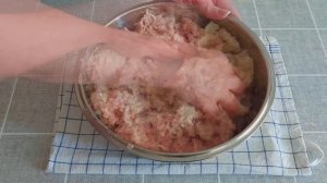КАК ПРИГОТОВИТЬ ВКУСНЫЕ,СОЧНЫЕ КУРИНЫЕ КОТЛЕТЫ!Быстр?