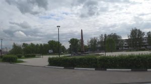 Вечный огонь и Аллея Ветеранов после реконструкции. Город Бор, пос. Стеклозавод // Май 2025