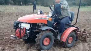 Миник МТЗ 112Н-01+самодельный культивтор. Осенняя культи