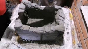 Цветочный горшок из пластикового ящика и цемента своими руками.Maceta de plástico y cemento.