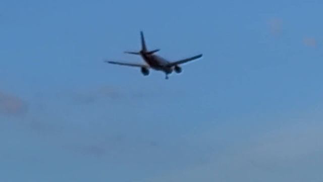 Airbus A319-111 Россия Санкт-Петербург - Омск садится холодны смотреть онлайн