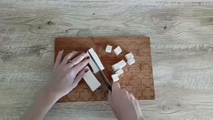 КАК ПРИГОТОВИТЬ САЛАТ С ЖАРЕНЫМИ КРЕВЕТКАМИ? Бомбичес